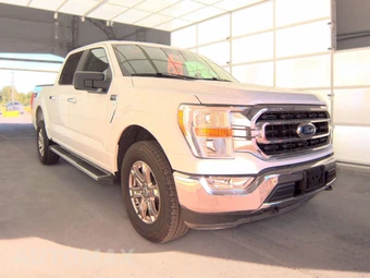 2023 Ford F-150 XLT Crew Cab Short Bed - miniatura 3