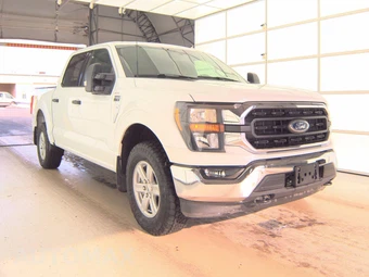 2023 Ford F-150 XLT Crew Cab Short Bed - miniatura 3