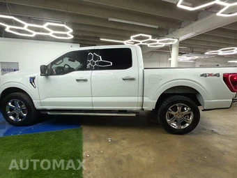 2023 Ford F-150 XLT Crew Cab Short Bed - miniatura 3