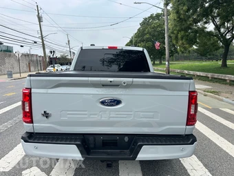 2023 Ford F-150 XLT Crew Cab Short Bed - miniatura 5