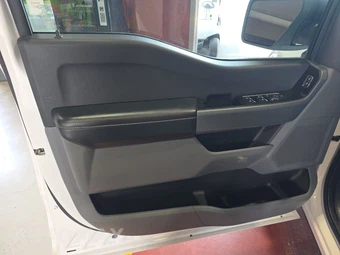 2023 Ford F-150 XLT Crew Cab Short Bed - miniatura 9