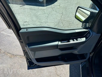 2023 Ford F-150 XLT Crew Cab Short Bed - miniatura 30