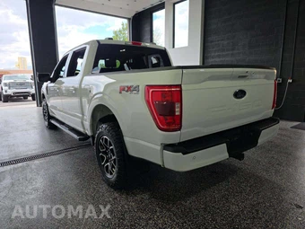 2023 Ford F-150 XLT Crew Cab Short Bed - miniatura 2