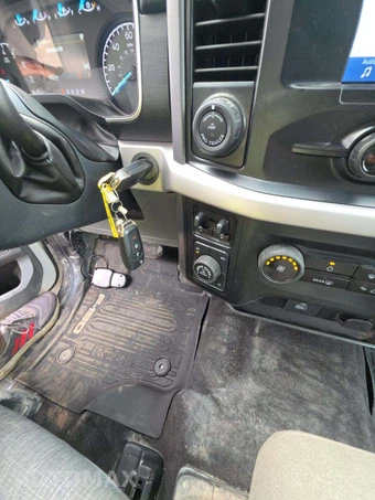 2023 Ford F-150 XLT Crew Cab Short Bed - miniatura 5