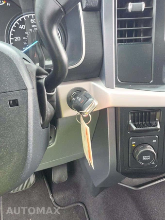 2023 Ford F-150 XLT Crew Cab Short Bed - miniatura 5