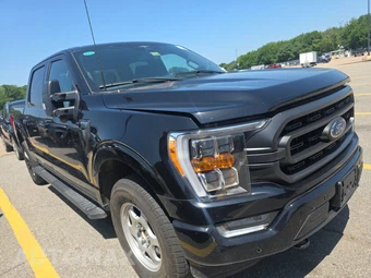2023 Ford F-150 XLT Crew Cab Short Bed - miniatura 3