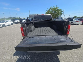 2023 Ford F-150 XLT Crew Cab Short Bed - miniatura 11