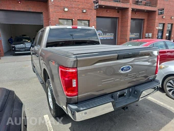 2023 Ford F-150 XLT Crew Cab Short Bed - miniatura 6