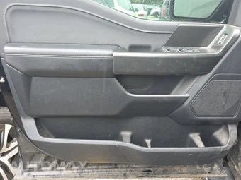 2023 Ford F-150 XLT Crew Cab Short Bed - miniatura 28