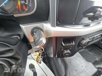 2023 Ford F-150 XLT Crew Cab Short Bed - miniatura 8