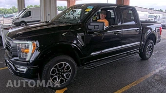 2023 Ford F-150 XLT Crew Cab Short Bed