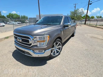 2023 Ford F-150 XLT Extended Cab Medium Bed w/Rear Doors