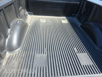 2023 Ford F-150 XLT Extended Cab Medium Bed w/Rear Doors - miniatura 16