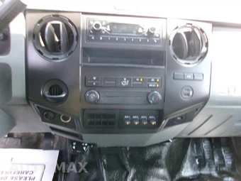 2023 Ford F650 SUPER DUTY Crew Cab - miniatura 7