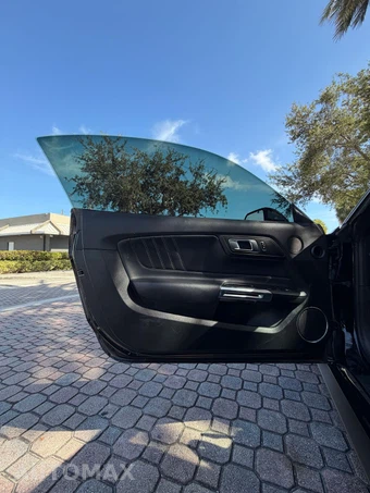 2023 Ford Mustang EcoBoost Convertible - miniatura 28