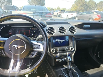 2023 Ford Mustang EcoBoost Premium Convertible - miniatura 11