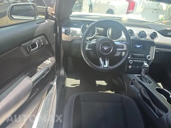 2023 Ford Mustang GT Coupe - miniatura 14