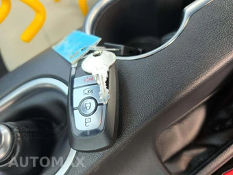 2023 Ford Mustang GT Coupe - miniatura 8