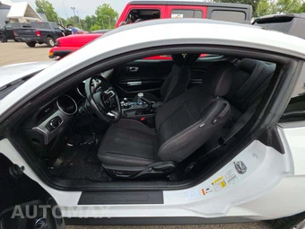 2023 Ford Mustang GT Coupe - miniatura 6