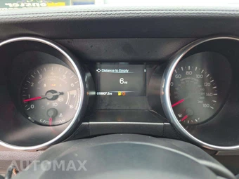 2023 Ford Mustang GT Coupe - miniatura 9