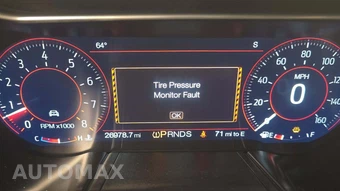 2023 Ford Mustang GT Premium Coupe – miniatura 32