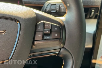 2023 Ford Mustang Mach-E GT - miniatura 30