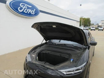 2023 Ford Mustang Mach-E GT - miniatura 7