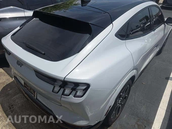 2023 Ford Mustang Mach-E GT - miniatura 3