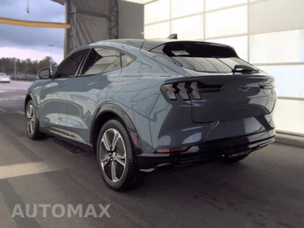 2023 Ford Mustang Mach-E Premium - miniatura 2