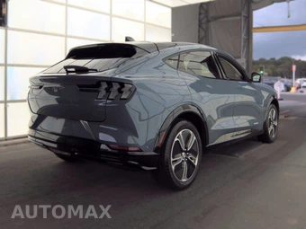 2023 Ford Mustang Mach-E Premium - miniatura 4