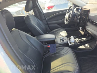 2023 Ford Mustang Mach-E Premium - miniatura 8
