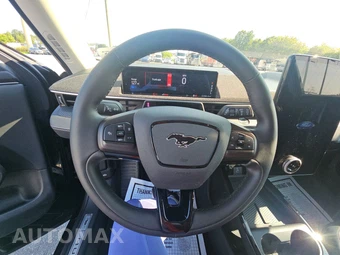 2023 Ford Mustang Mach-E Premium - miniatura 10