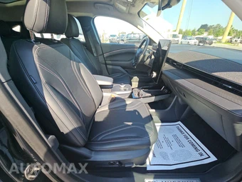 2023 Ford Mustang Mach-E Premium - miniatura 8