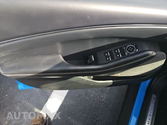 2023 Ford Mustang Mach-E Premium - miniatura 10