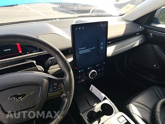 2023 Ford Mustang Mach-E Premium - miniatura 11