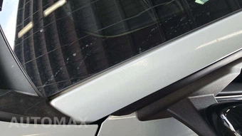2023 Ford Mustang Mach-E Premium - miniatura 26