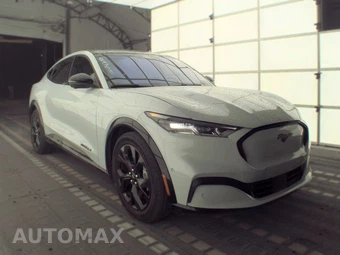 2023 Ford Mustang Mach-E Premium - miniatura 3