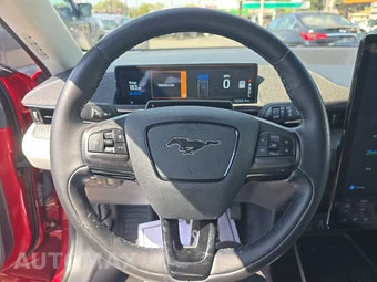 2023 Ford Mustang Mach-E Premium - miniatura 10