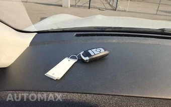 2023 Ford Mustang Mach-E Premium - miniatura 16