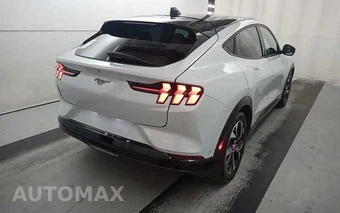 2023 Ford Mustang Mach-E Premium - miniatura 3