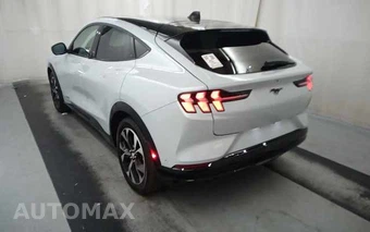 2023 Ford Mustang Mach-E Premium - miniatura 4