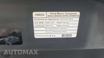 2023 Ford Mustang Mach-E Premium - miniatura 16