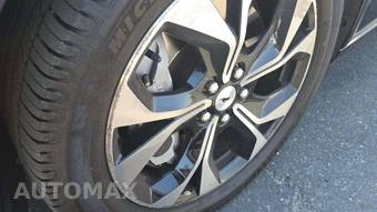 2023 Ford Mustang Mach-E Premium - miniatura 18