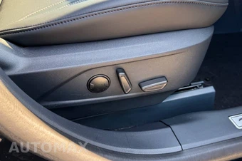 2023 Ford Mustang Mach-E Premium - miniatura 13