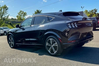 2023 Ford Mustang Mach-E Premium - miniatura 5