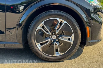 2023 Ford Mustang Mach-E Premium - miniatura 9