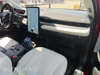 2023 Ford Mustang Mach-E Premium - miniatura 20