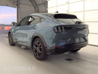 2023 Ford Mustang Mach-E Premium - miniatura 2