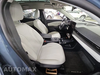 2023 Ford Mustang Mach-E Premium - miniatura 29