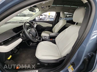 2023 Ford Mustang Mach-E Premium - miniatura 5